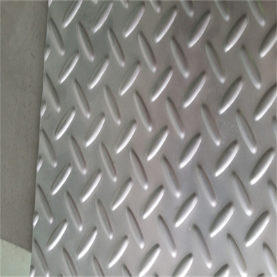 3mm 304 plaques d'acier inoxydables de relief couvre des modèles d'ASTM Cutomized