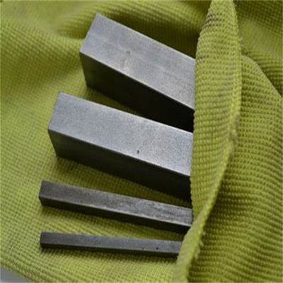 Le bâtiment de soudure de la barre de place d'acier au carbone de Q235B 12mm OD 6m a employé ASTM noir DIN