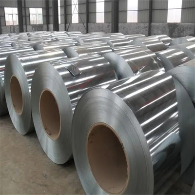 Coils en acier inoxydable 201 SS de l'usine chinoise Coils en acier inoxydable bandes 0,5 mm 0,6 mm J1 J2 J3 Largeur personnalisée