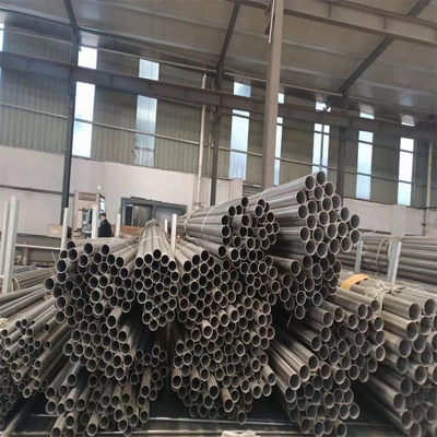Tubes en acier inoxydable sans soudure de 1200 mm 6m longueur 2B 8K Tubes de finition pour diverses applications