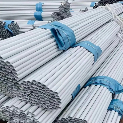 Tubes de tuyauterie sans soudure SS rondes carrées 2B BA Finition Diamètre intérieur personnalisable Type d'extrémité standard
