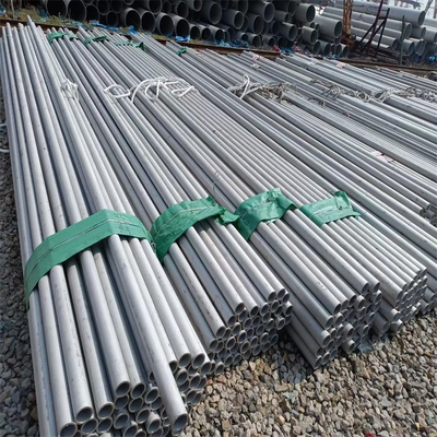 304 tubes en acier inoxydable tubes SS soudage sans soudure avec finition 2B 8K BA