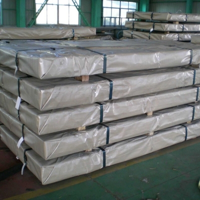 304 tôles d'acier inoxydable plaques 1000 * 6000mm Taille 0,7 mm 0,5 mm épaisseur JIS laminé à froid