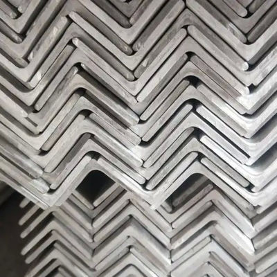 30*4mm en acier inoxydable sections structurelles de meulage 304 en acier inoxydable à angle bar laminé à froid