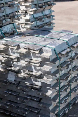 Excellente soudabilité A7 Ingot en aluminium La solution ultime pour la production d'aluminium