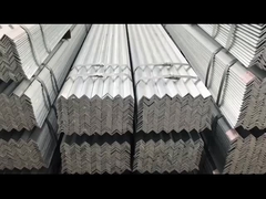 50x5 mm sections structurelles d'acier inoxydable éteint meulage 304 barre d'angle en acier inoxydable