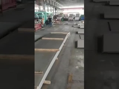 Inspecter le site de production d'acier inoxydable